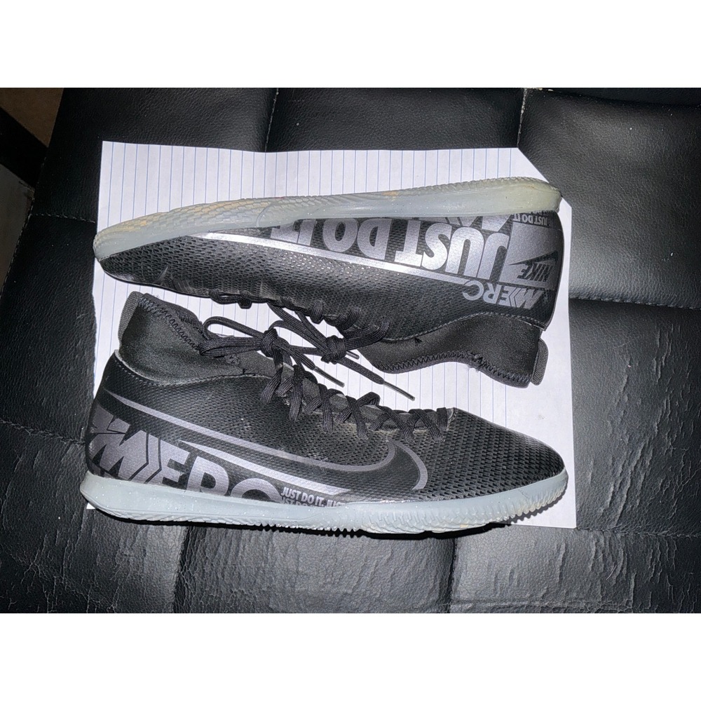 Nike Mercurial Superfly 7 Academy IC Black Silver Indoor Soccer Shoes 4.5Y